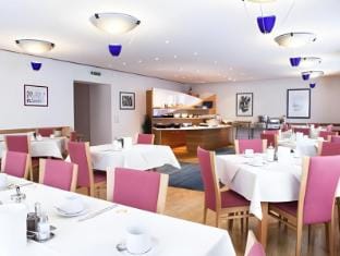 Hotel Pension Kirchplatz Hotel in Saint Anton am Arlberg