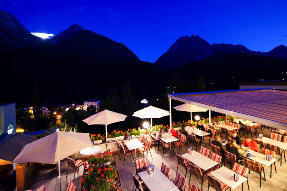 Hotel Astras Inn in Canton of Grisons