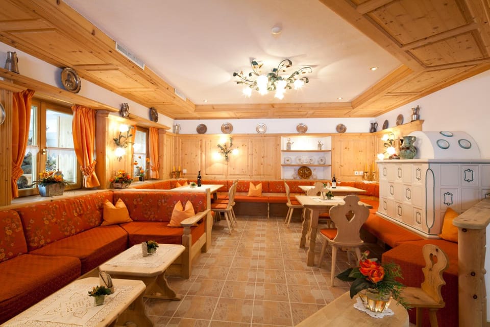 Hotel Astras Inn in Canton of Grisons