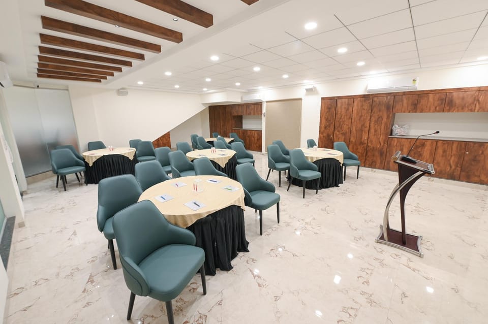 Hotel Krishna Inn, Aurangabad  Hotel in Maharashtra
