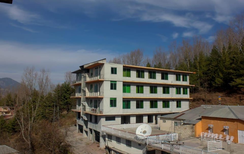 Green Valley Bhurban Apartments Hotel in Punjab
