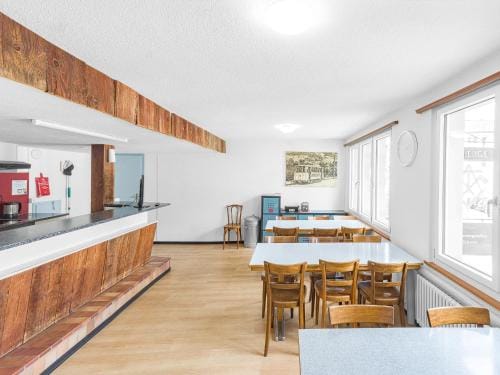 Hirschen Backpacker-Hotel & Pub Hostel in Canton of Grisons