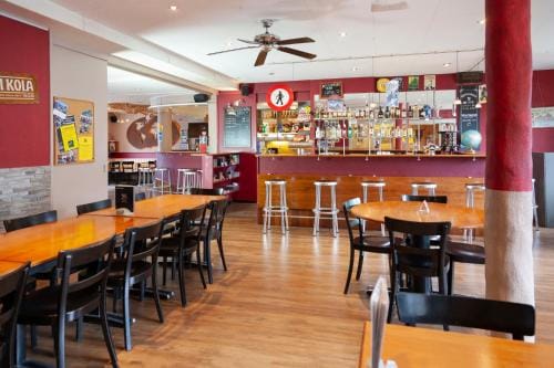 Hirschen Backpacker-Hotel & Pub Hostel in Canton of Grisons