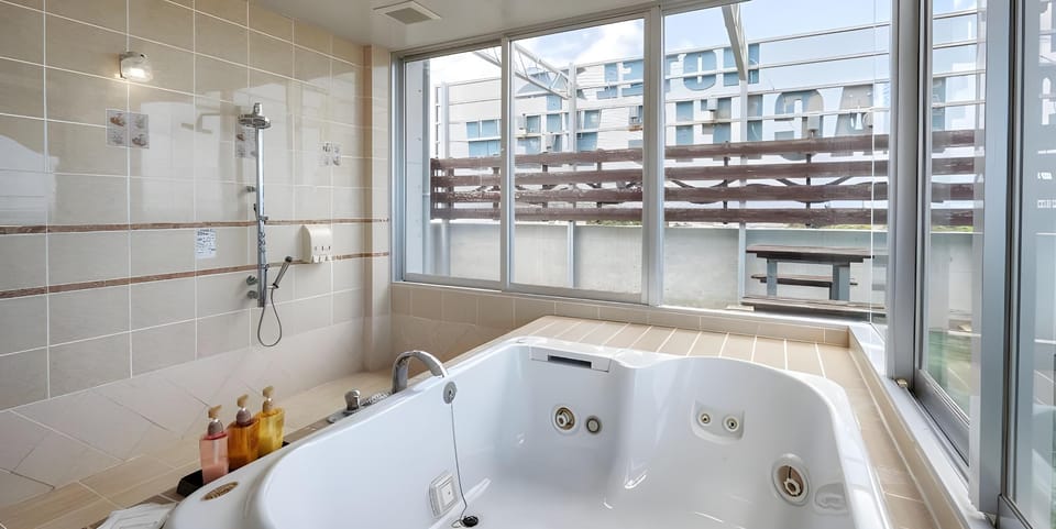 HOTEL PACIFIC VIEW Hotel in Okinawa Prefecture