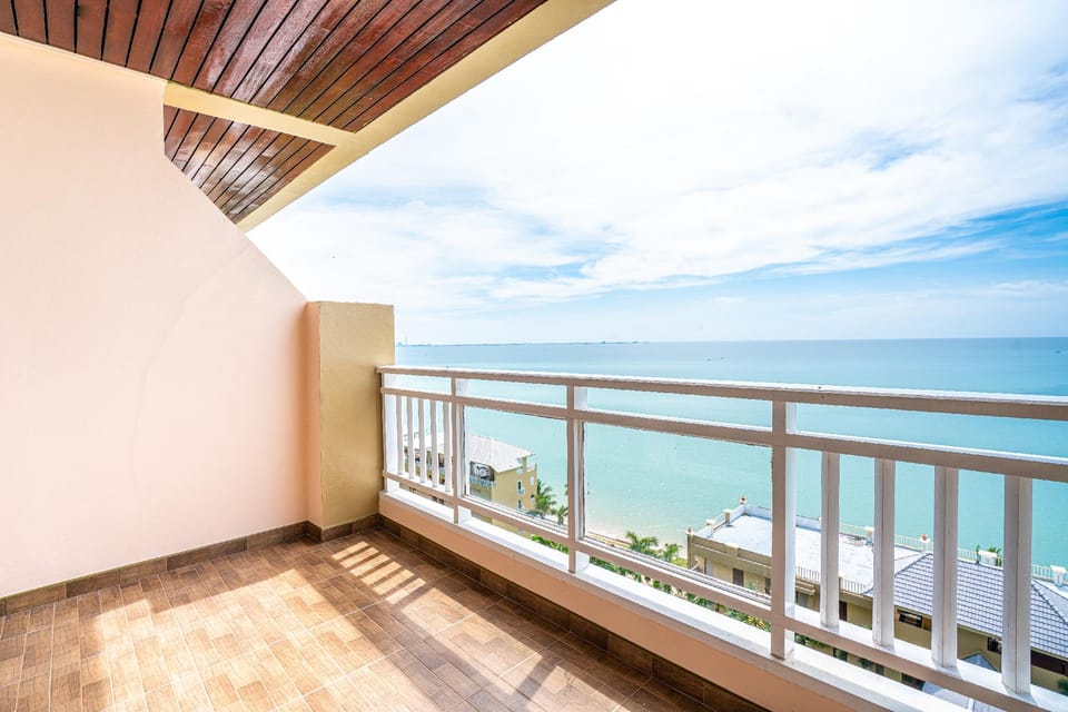 PHALACLIFF BEACH RESORT Hotel in Chon Buri Changwat