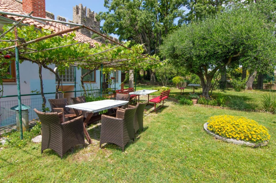 Walls of Piran Apartments and Rooms Hotel in Piran