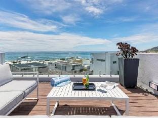 Montanha Villa - Camps Bay Hotel in Camps Bay