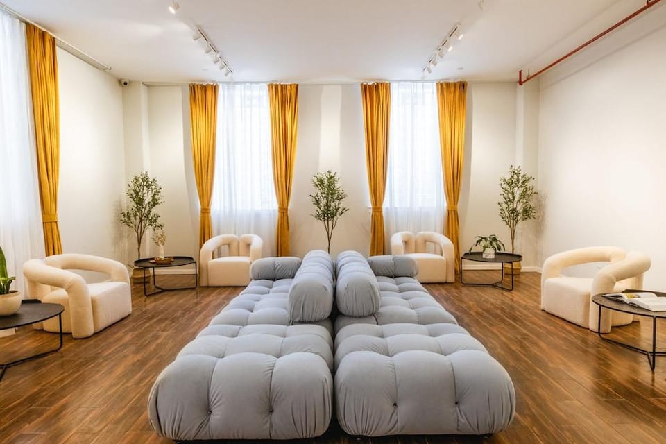 The Modernist Hotel Hotel in Astoria