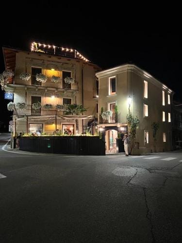 La Piazzetta degli Artisti - Boutique B&B Hotel in Liguria