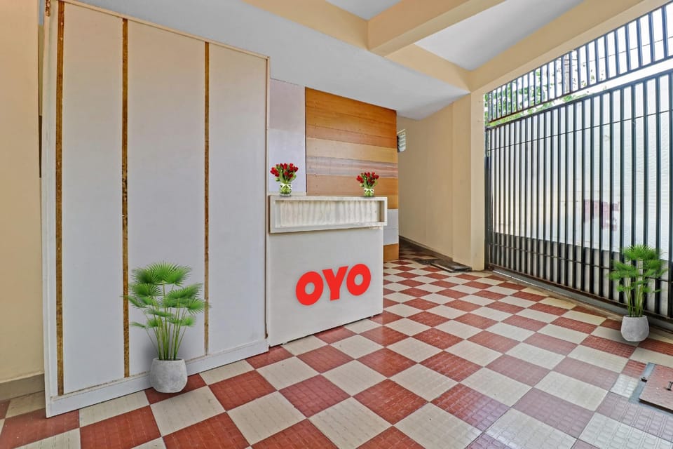 Hotel O Mn Residency Near Ragigudda Sri Prasanna Anjaneyaswamy Temple Hotel in Bengaluru