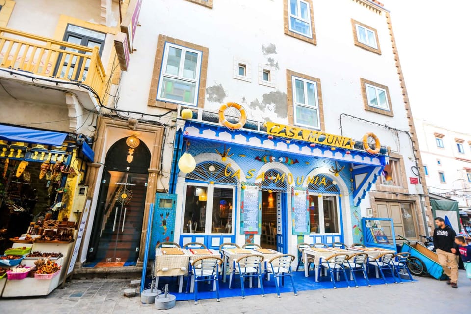Luxury hotel mounia  Hostel in Essaouira
