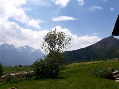 STOP & STARE STARS Hotel in Aosta Valley, Italy