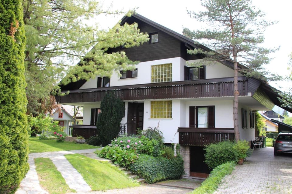 Apartments Poldi Hotel in Bled