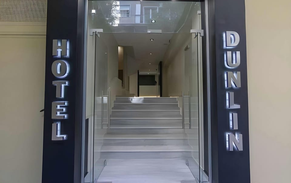 Dunlin Hotel Hotel in Athens