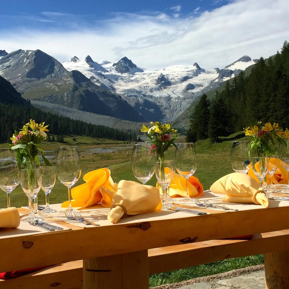 Hotel Roseg-Gletscher Hotel in Samedan