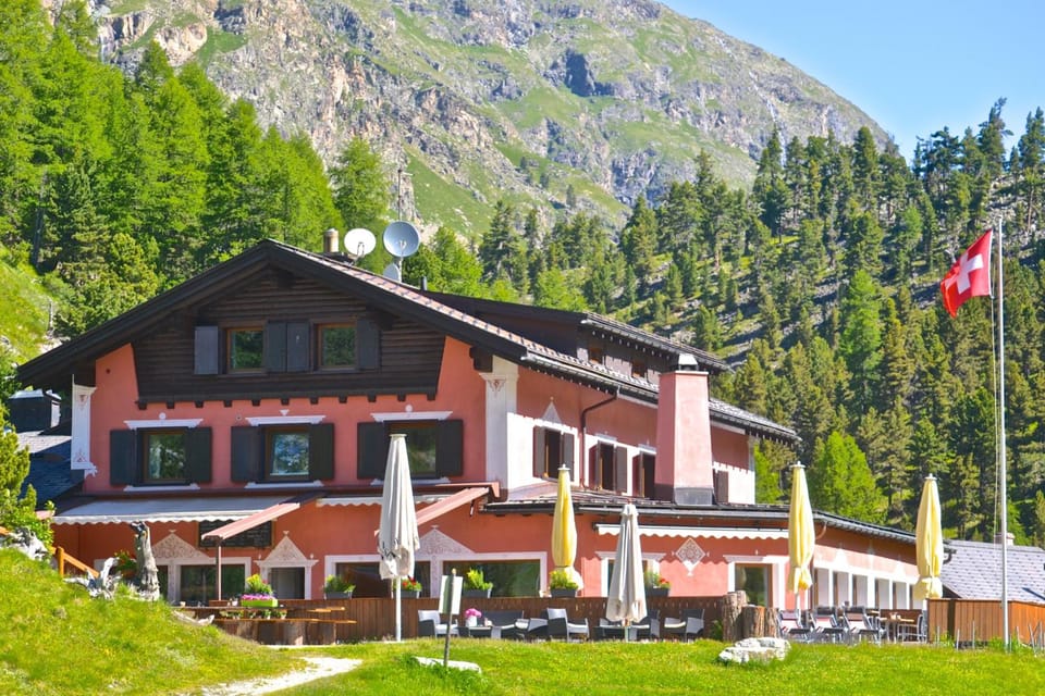 Hotel Roseg-Gletscher Hotel in Samedan
