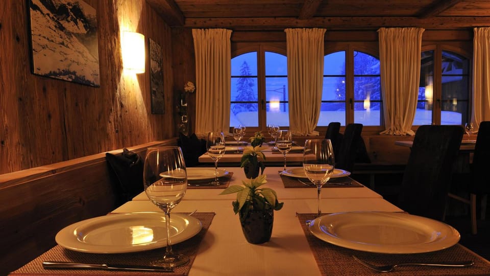 Hotel des Alpes Superieur Hotel in Saanen