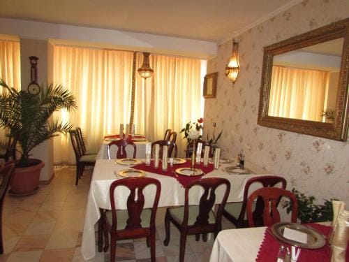 Pension Dinu Residence Hotel in Timisoara