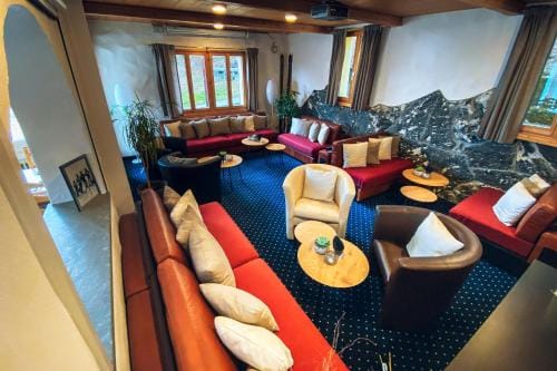 Cresta Sedrun Hotel in Canton of Grisons
