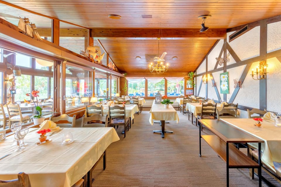 Hotel Restaurant Move Hotel in Canton of Bern (Region)