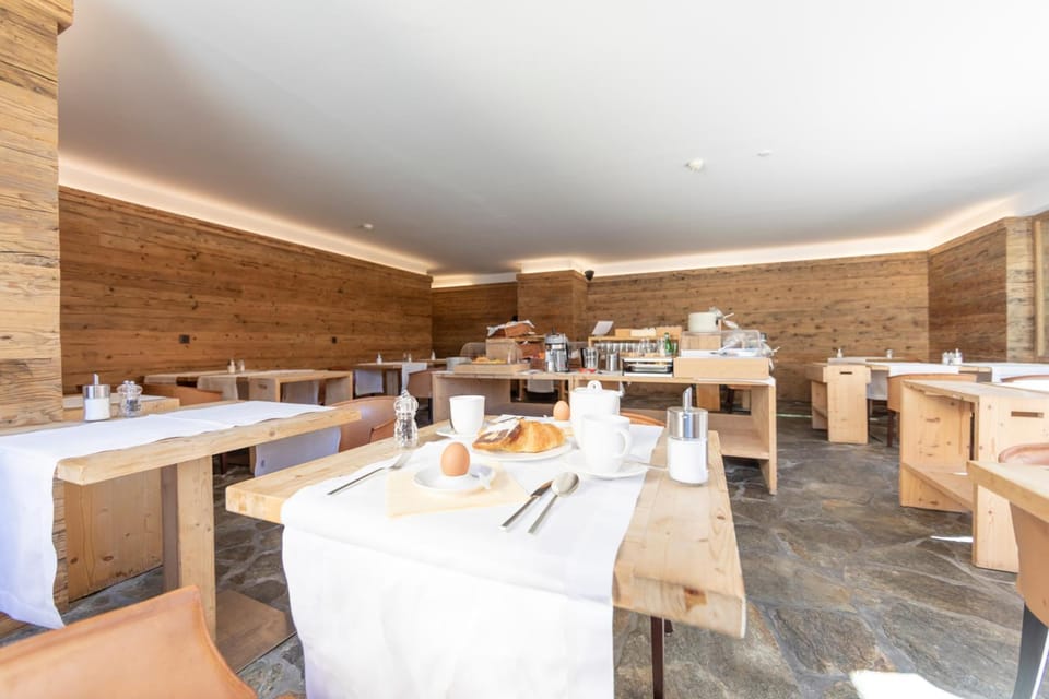 Hotel Muller - mountain lodge Hotel in Samedan