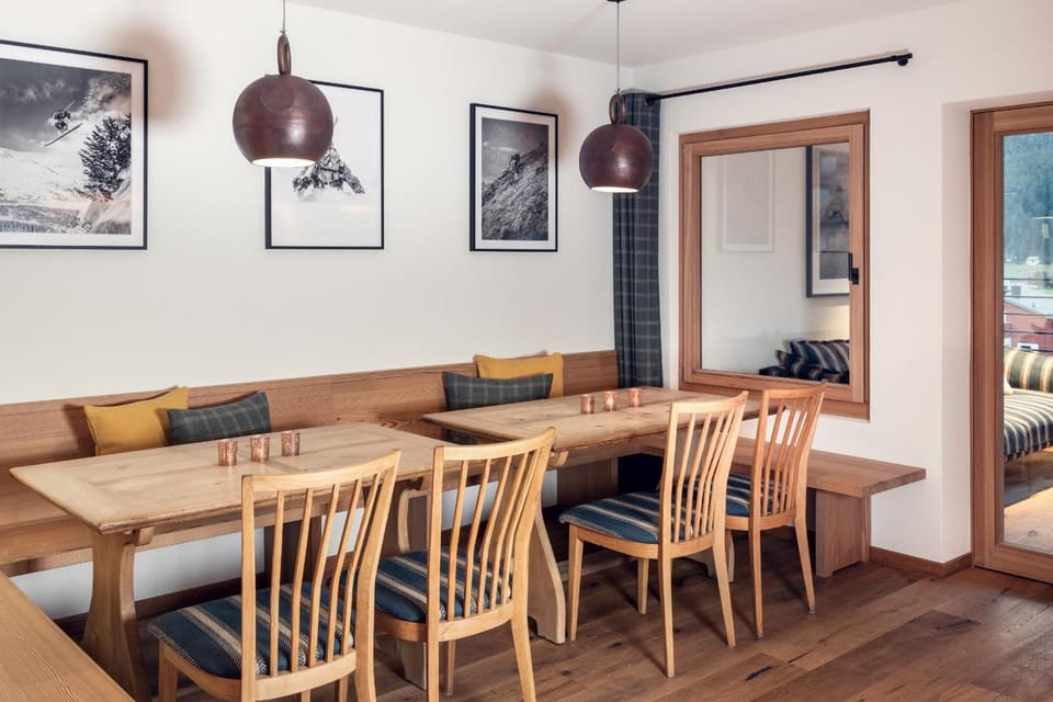 Conrad's Mountain Lodge Hotel in Saint Moritz