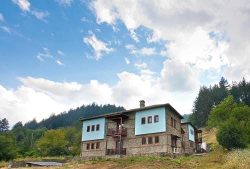 Kerasies Guesthouse Hotel in North Macedonia