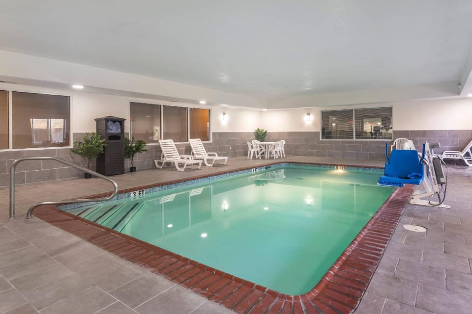 MainStay Suites Lebanon - Nashville Area Hotel in Lebanon