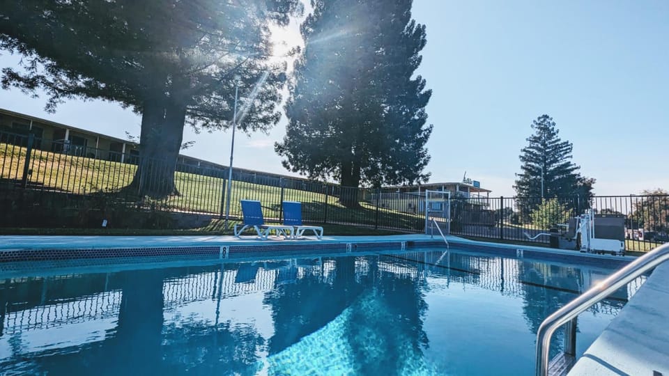 Foothills Motel Motel in Auburn