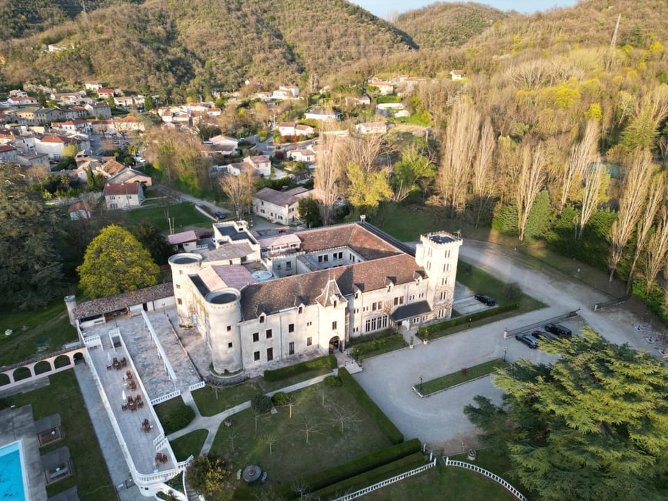 Chateau de Fontager Hotel in Auvergne-Rhône-Alpes