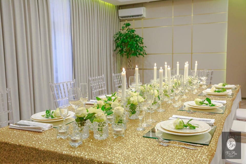 Banquet hall