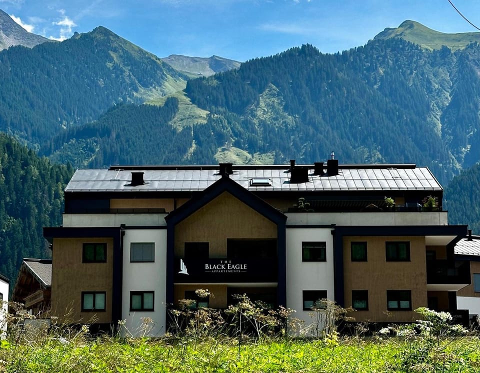 The Black Eagle Luxury Appartements Apartment hotel in Mayrhofen