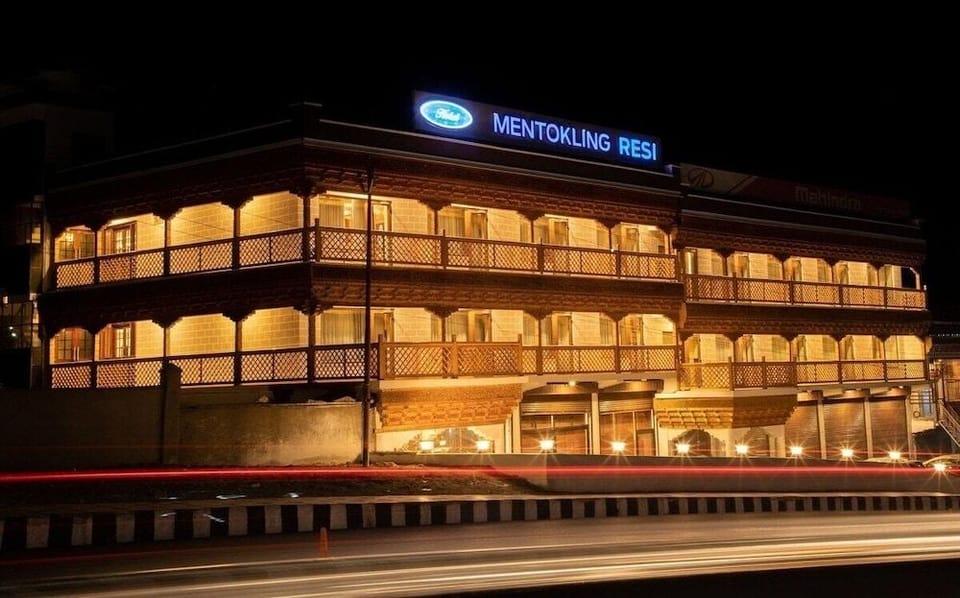 Mentokling Residency Ladakh Hotel in India
