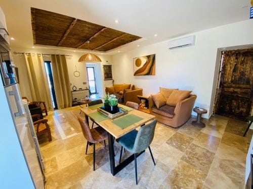 Domaine de la Tapie de Bouchet - en Camargue Hotel in Arles