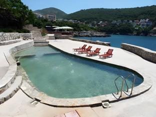 Hotel R Hotel in Ulcinj Municipality