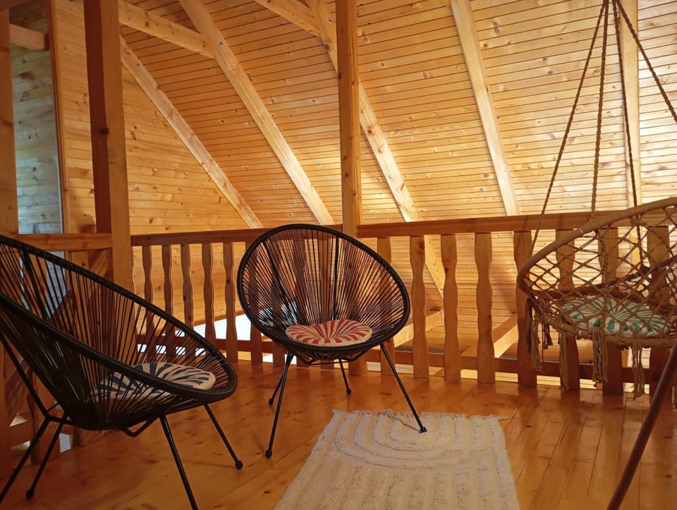 Boskovica Brvnare Hotel in Montenegro