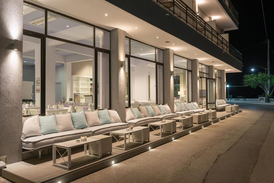Bar/lounge