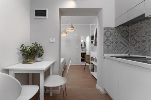 Apartments Alloro by SeeAdria Agency Hotel in Novigrad