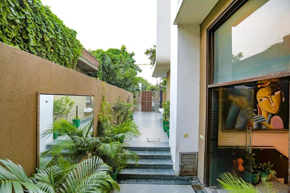 Grand olive Hotel in Noida