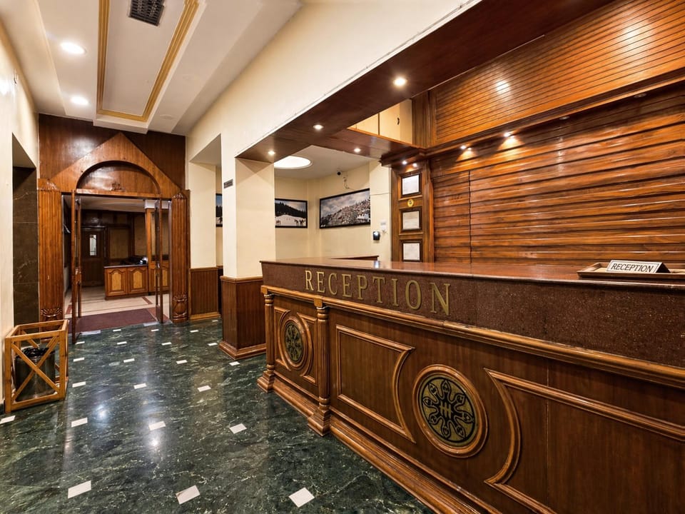 Hotel Himland East Lift & Ample Parking Hotel in Shimla