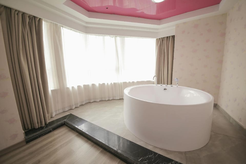 Super 8 Hotel Suqian Shuyang County Government Hotel in Jiangsu