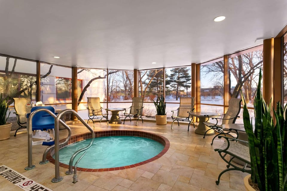 Hot tub