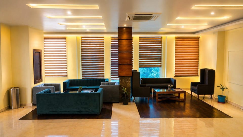 Tulip Tree Hotel Hotel in India