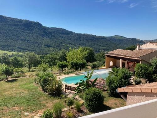 Villa Caline chambres d'hotes Hotel in Provence-Alpes-Côte d'Azur