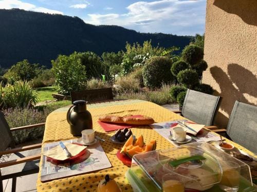 Villa Caline chambres d'hotes Hotel in Provence-Alpes-Côte d'Azur