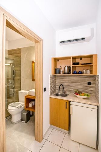 SMAROULA Inn in Crete