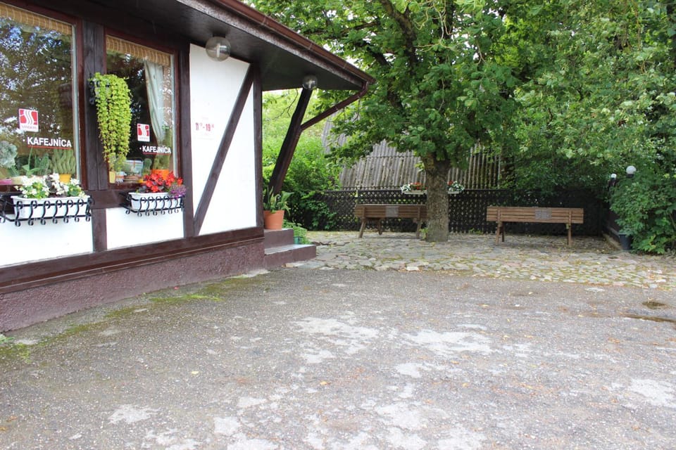 Sanders Motel Inn in Latvia
