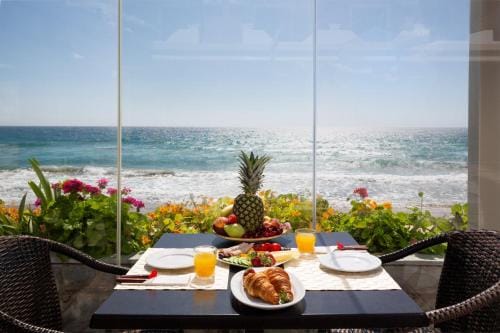 Dandidis Seaside Pension Hotel in Saint Gordios beach