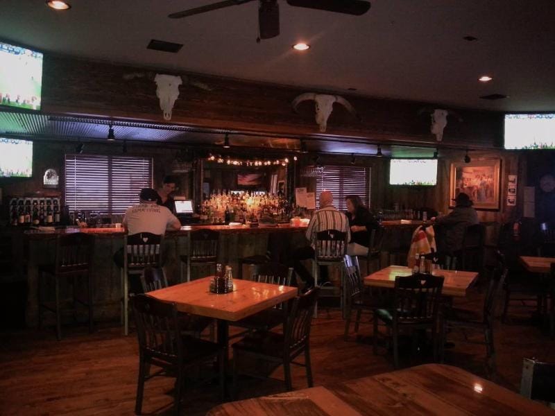 McAllister Inn & Lodging Hotel in Montana