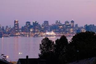 Ocean Breeze B&B Hotel in North Vancouver
